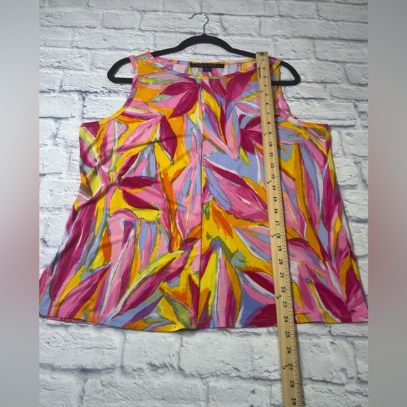 Vibrant Pink and Orange Sleeveless Top with Stretch. Size XL. - Picture 6 of 7